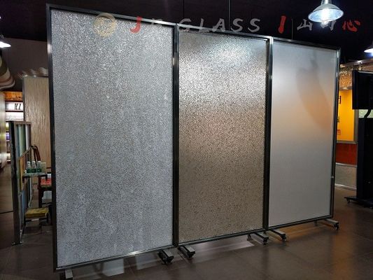 La structure solide a givré les briques translucides de bloc en verre de 6mm