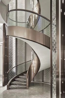 Verre élégant de Bent Curved Balustrade Irregular Shaped de la chaleur