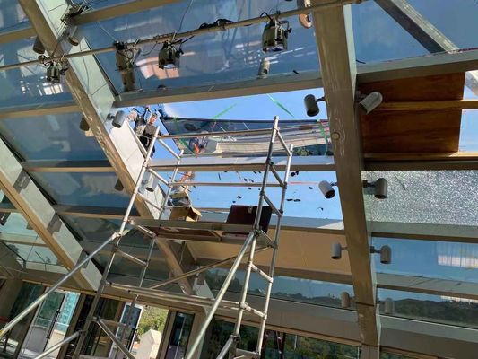 le double carreau de 6mm+9A+6mm a isolé le verre