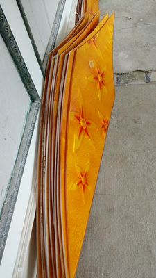Le plafond 12mm Scratchproof orange a coloré les panneaux en verre