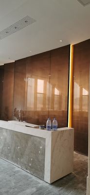 Le 9h du matin fabriqué artistique intérieur a stratifié le verre isolé
