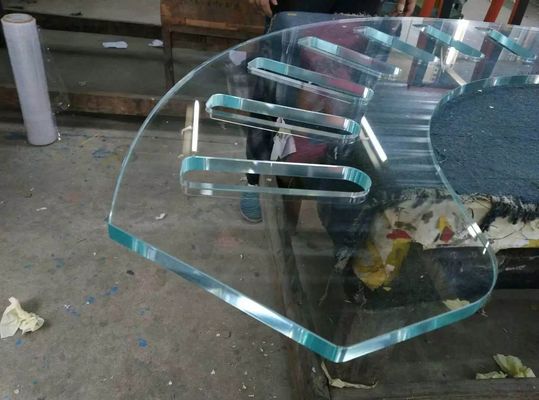 Le magasin de conception graphique a foré le verre trempé clair de 8mm
