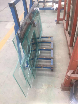 Le magasin de conception graphique a foré le verre trempé clair de 8mm