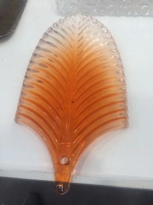 Le lustre coloré artistique taille les métiers en verre souillés réfringents