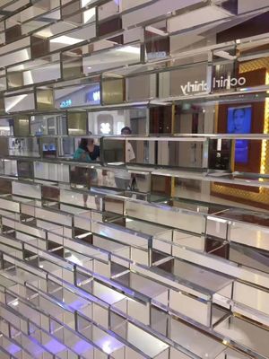 Blocs 80mm en verre antidérapants de fenêtre de salle de bains d'effet de miroir